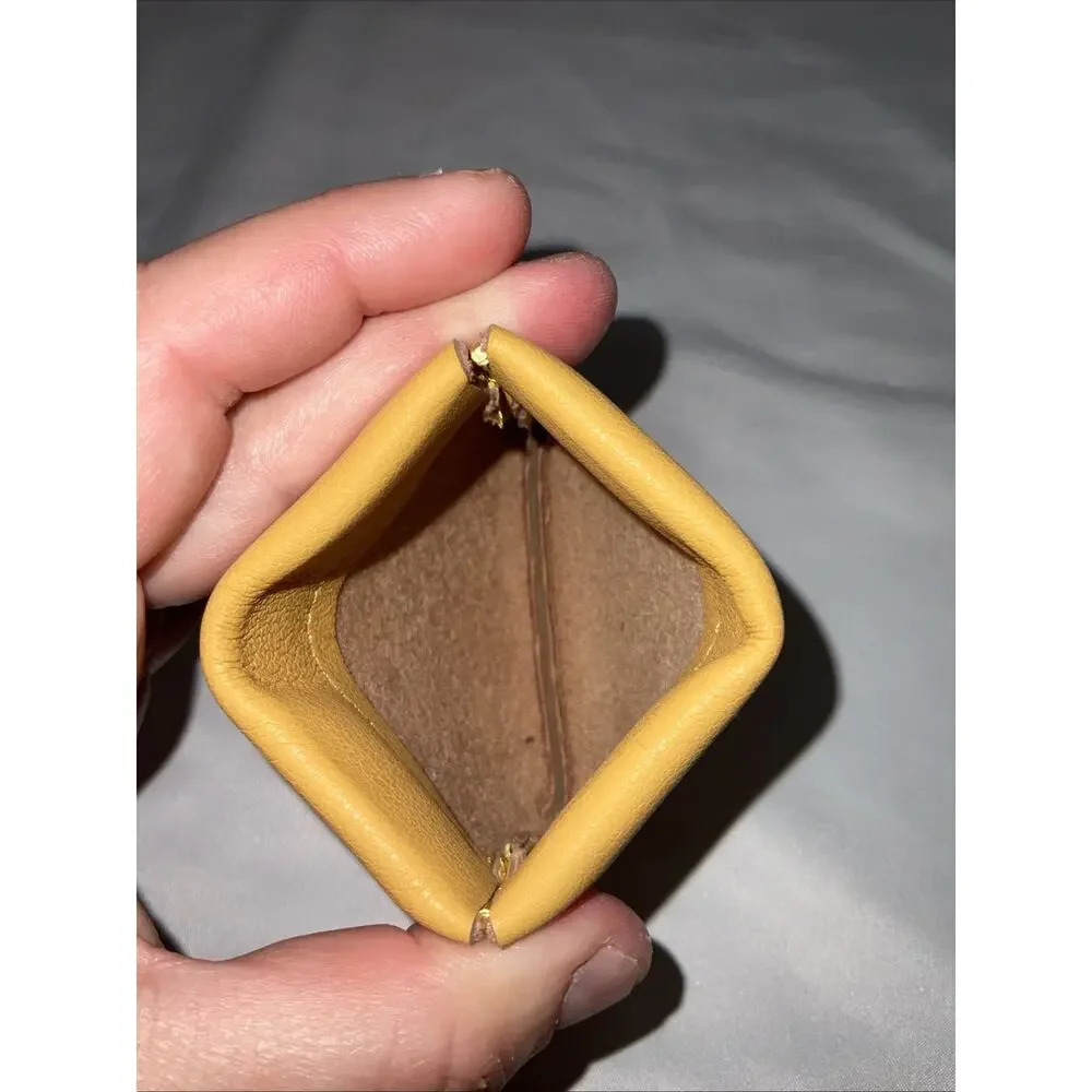 Travelambo Yellow Leather Squeeze Coin Purse